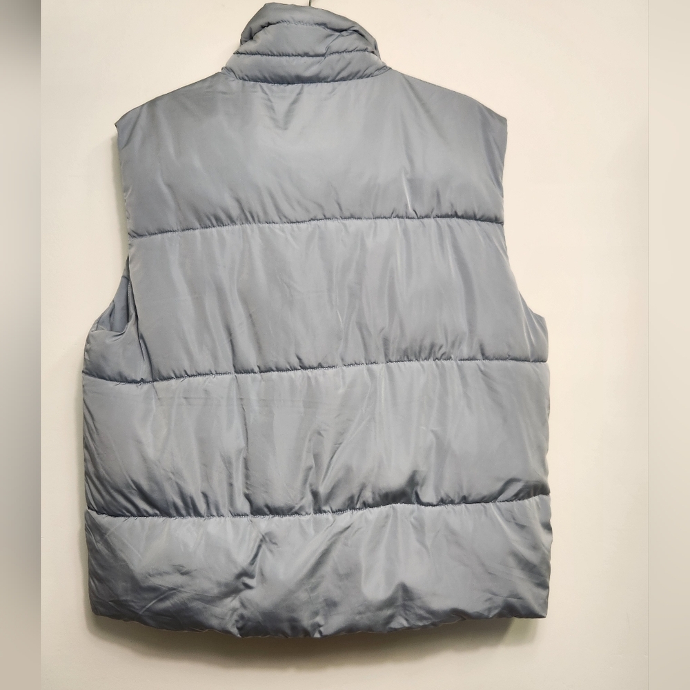 Urban Outfitters Gray Puffer Vest SKU E20 - Picture 9 of 11